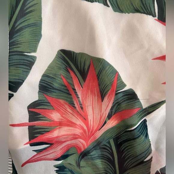 Show Me Your MuMu Paradise Found Gomez Mini Shift Halter Dress Size Small - Picture 7 of 8